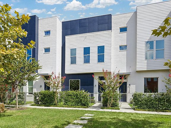 3rd image of 3407 Robin Rose Ln