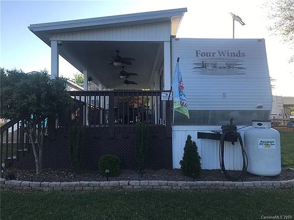 2nd image of 110 Dove Ln