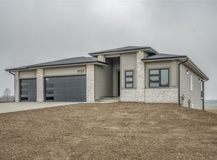 1137 NW 30th Ct, Grimes, IA 50111
