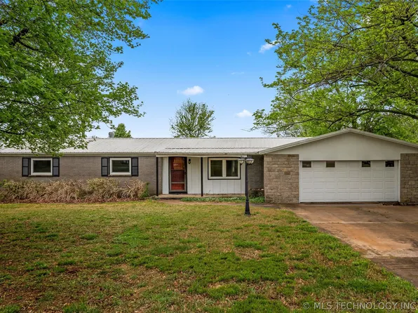 11745 E 520th Rd, Claremore, OK 74019