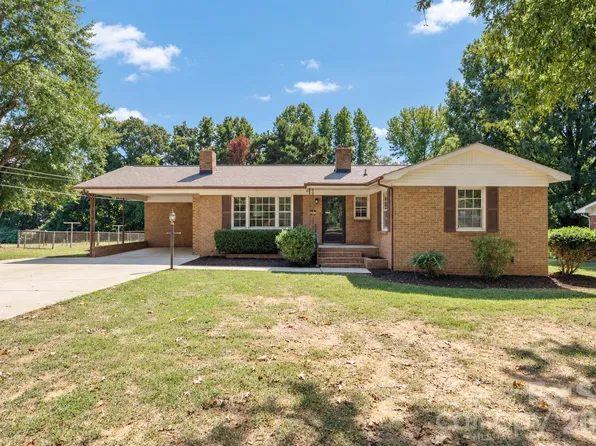 2530 Arnold Dr, Monroe, NC 28110