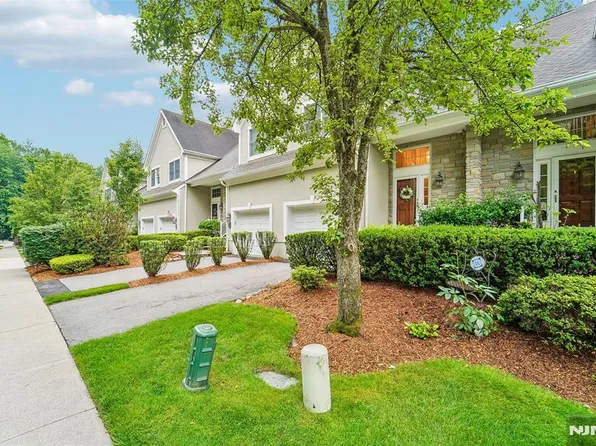141 Green Way #41, Montvale, NJ 07645