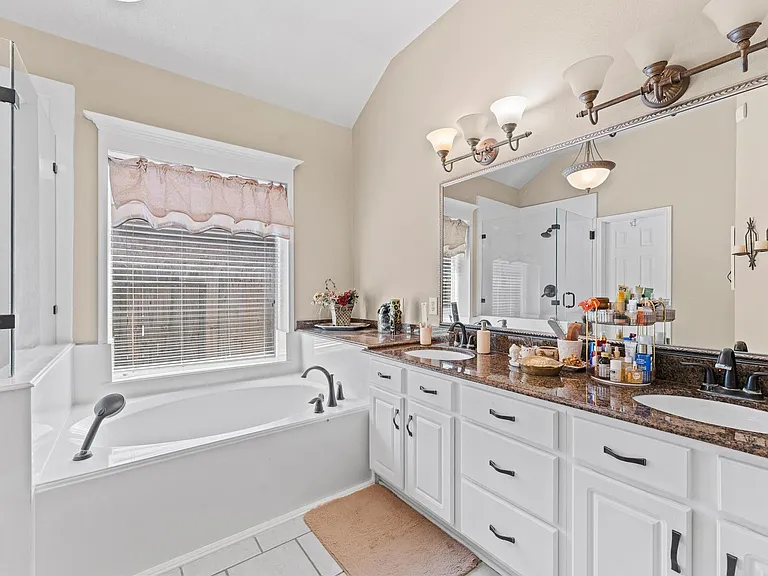 2214 Lashley Ct — Photo 21