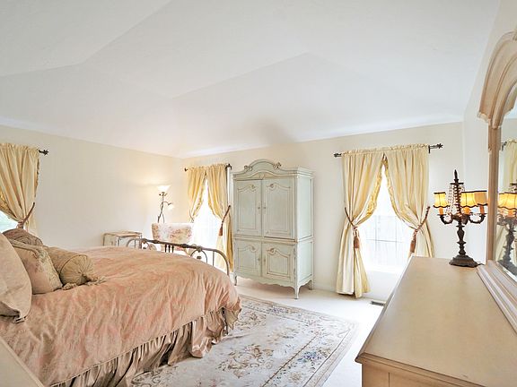 Master Suite 