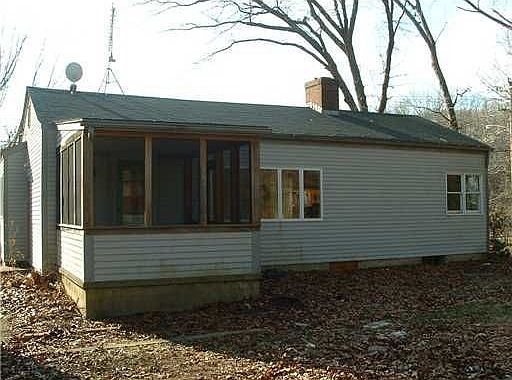 2nd image of 113 S Pierce Rd
