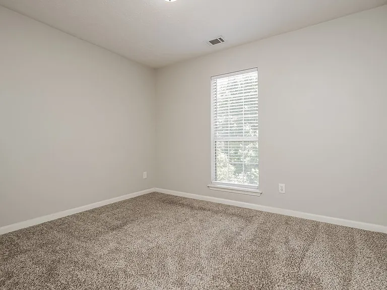 685 Chaseridge Dr — Photo 15