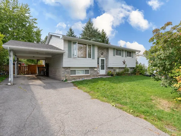 305 Church St, Greater Napanee, ON K7R 1C5