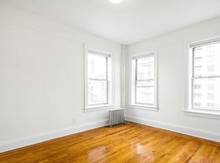 190 Norfolk St, New York, NY 10002