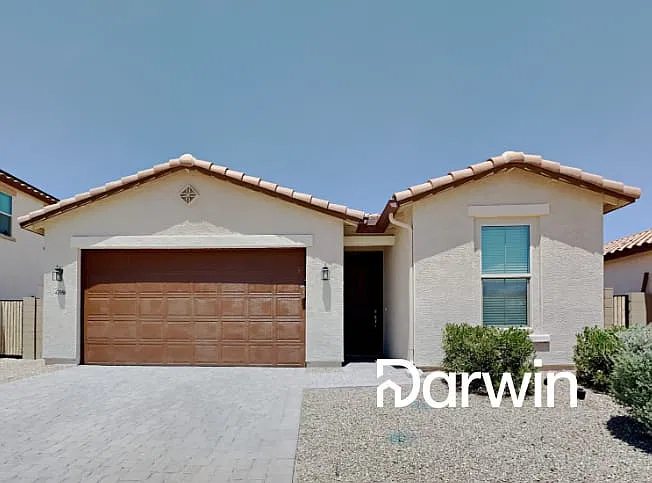 4 bed, 2.0 bath, 1853 sqft, $2,040 — Photo 1