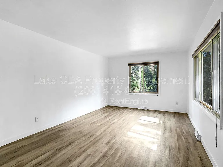 506 S 15th St — Photo 4