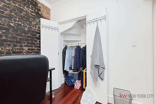 Rented by Keller Williams NYC | media 17