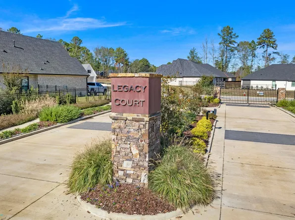 1721 Legacy Ct, Tyler, TX 75703