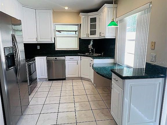 2nd image of 2736 Haverhill Ct