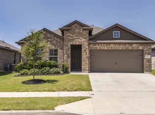 8620 High Hill Dr, Fort Worth, TX 76179