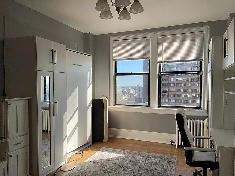 1324 Locust St #1520 — Photo 2