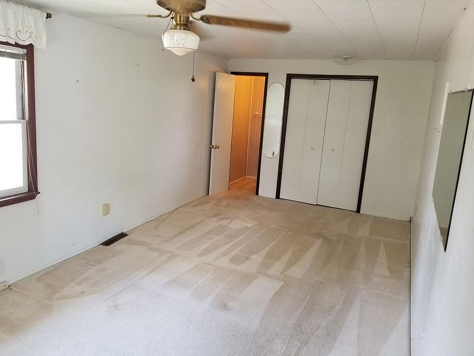 43336 E Huron River Dr, photo 10