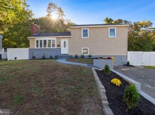 515 Baylor Rd, Glen Burnie, MD 21061