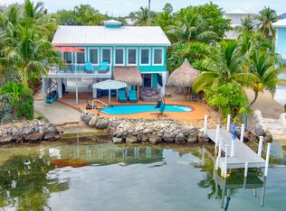 831 W Indies Dr, Ramrod Key, FL 33042