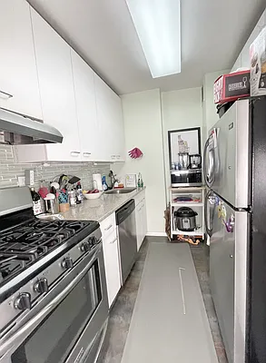 Rented by Corcoran | media 9