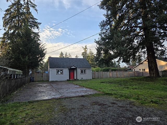 1st image of 10228 Alaska Street S