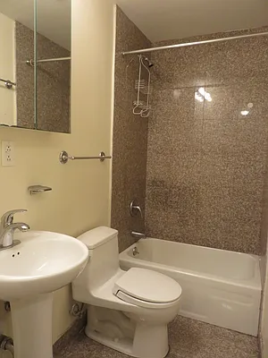 Rented by Majesty Management | media 47