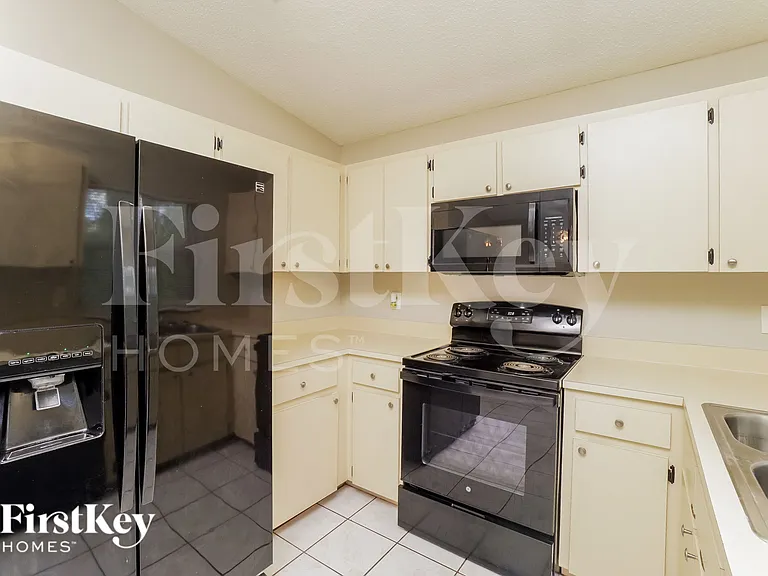 3753 Willow Wisp Dr N — Photo 5