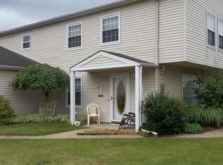 3082 Ivy Hill Cir UNIT D, Cortland, OH 44410