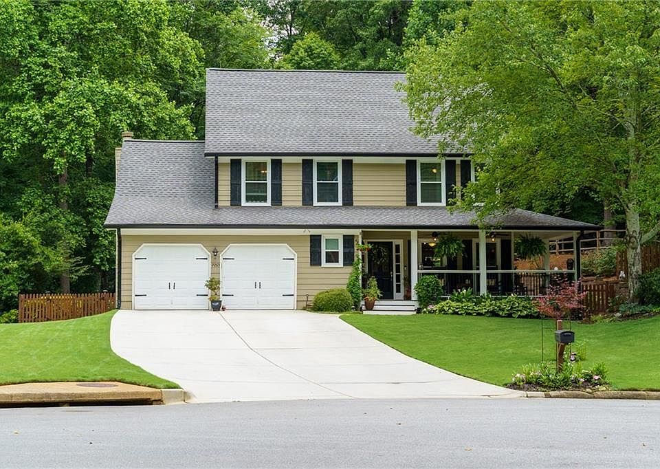 1st image of 2263 Hill Creek Way