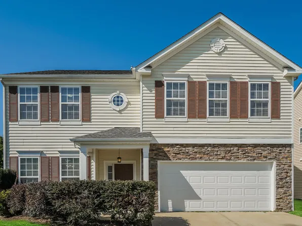 2321 Stony Bottom Dr, Raleigh, NC 27610