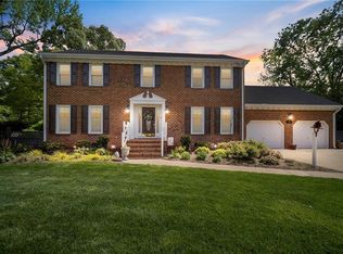 960 Michaux Ct, Virginia Beach, VA 23464