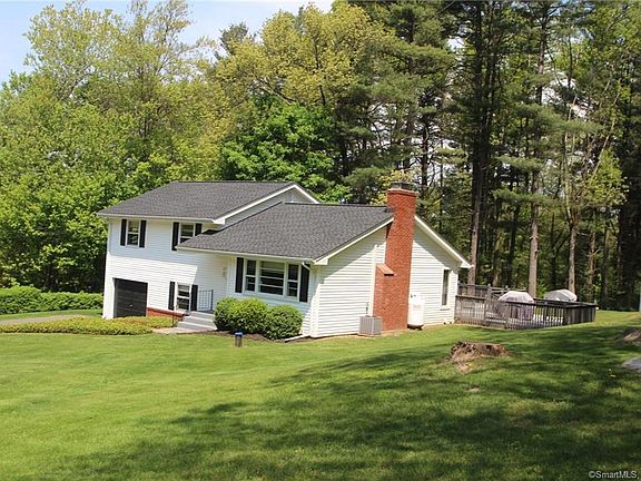 3rd image of 22 Russell Dr