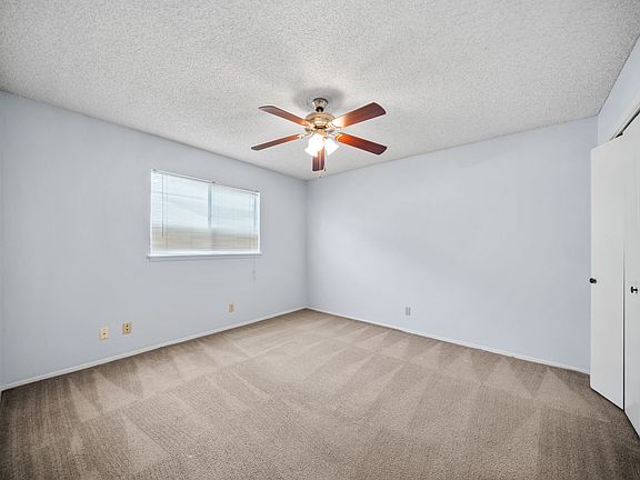 5th image of 125 Andorra Dr