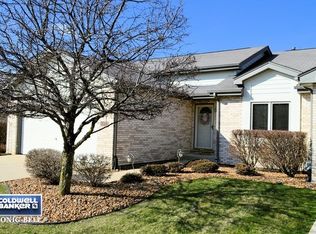 10938 Barbs Way, Orland Park, IL