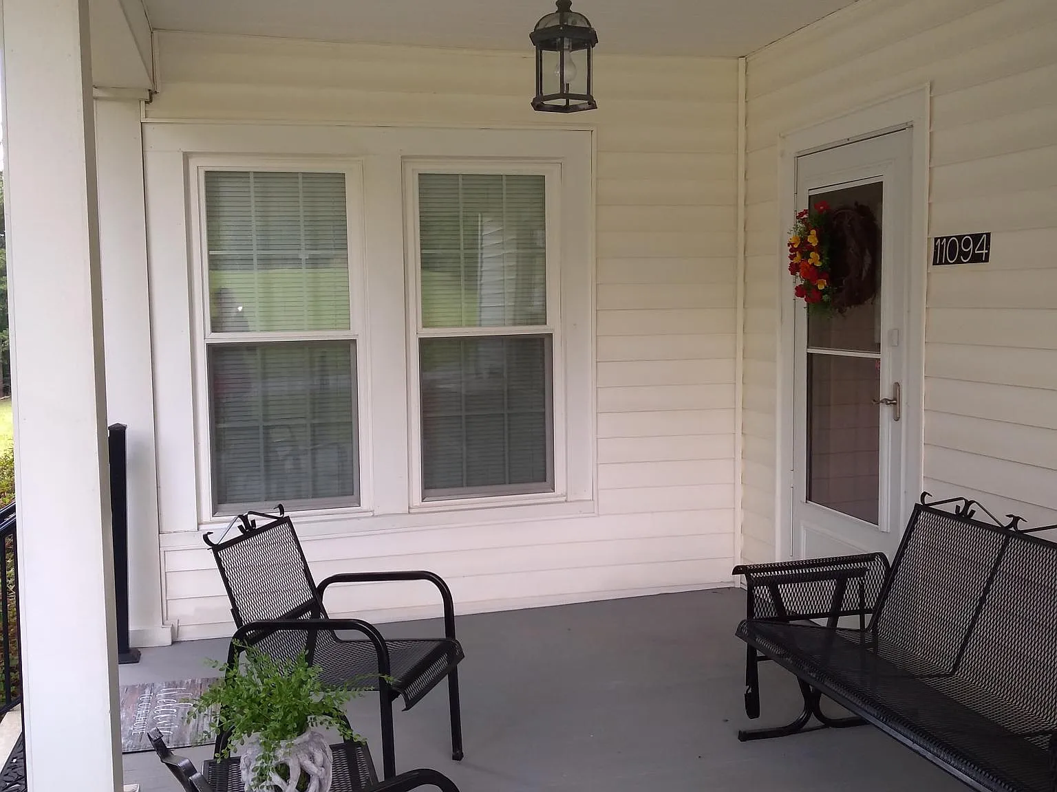 2 bed, 1500 sqft, $1,400 — Photo 2