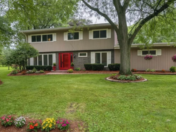 206 Julie Dr, Kankakee, IL 60901