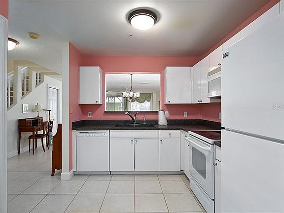 5th image of 665 Oak Haven Dr Unit 105