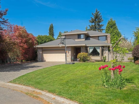 3rd image of 14937 20a Ave