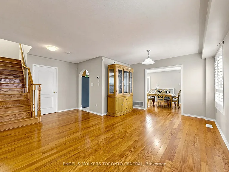1628 Pennel Dr — Photo 7