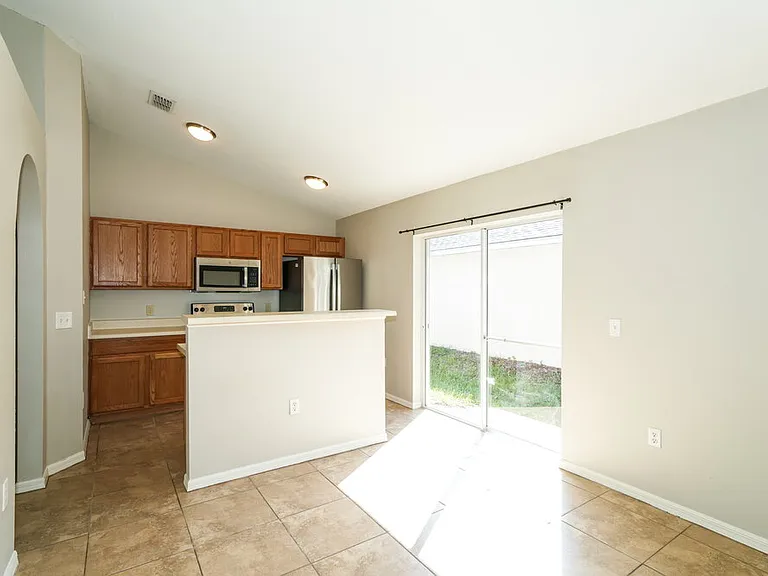 17031 Ongar Ct — Photo 6