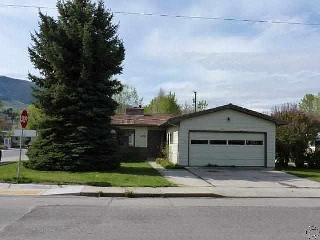 1st image of 405 Fairview Ave