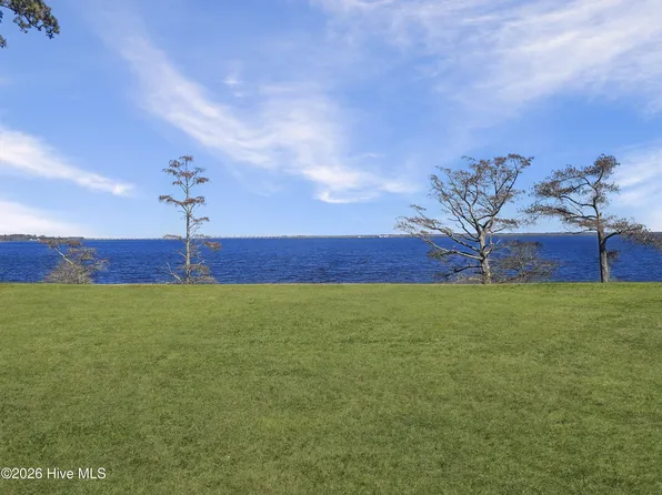 110 & 112 Rockfish Run, Merry Hill, NC 27957