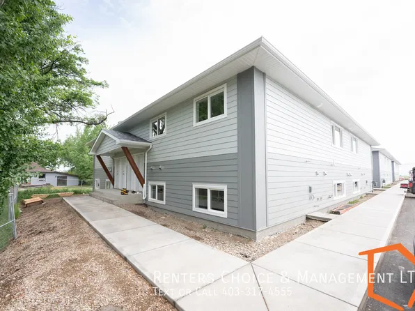 5701C 43rd Ave, Taber, AB T1G 1C7