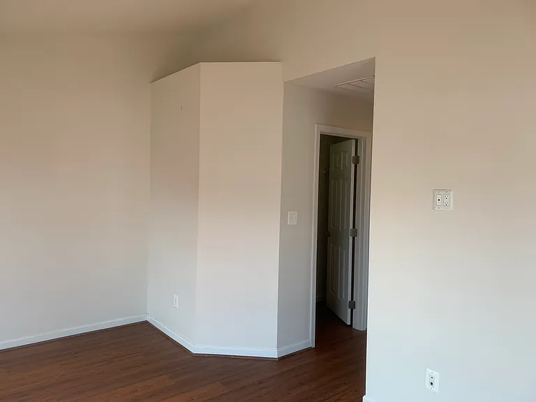 25128 Neptune Ter — Photo 27
