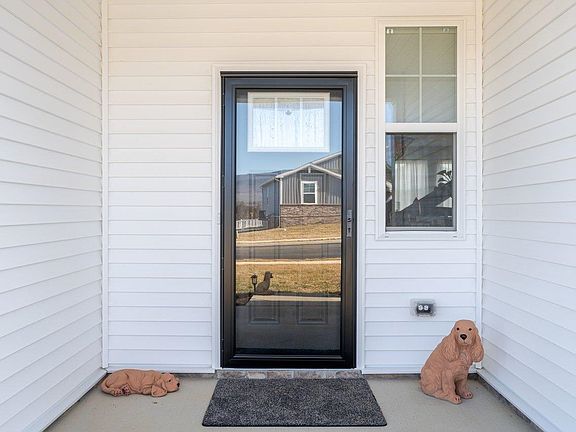 4th image of 14610 Beatty Dr