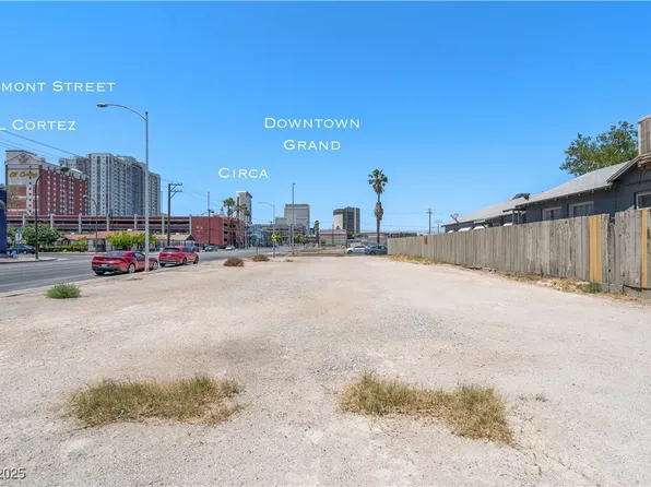 802 Stewart Ave, Las Vegas, NV 89101