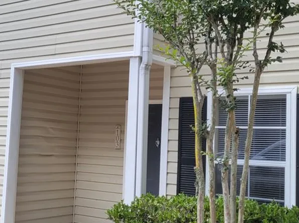 5008 NW 44th Ln APT 103, Gainesville, FL 32606