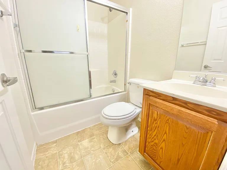 3904 Smokey Fog Ave #101 — Photo 14