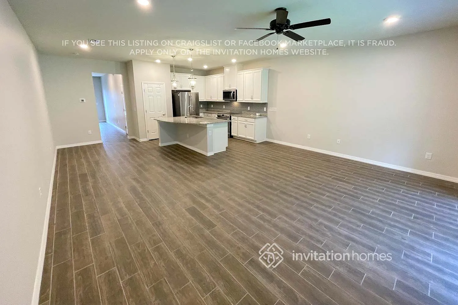 2893 Grand Kemerton Pl #71 Tampa, FL 33618 — Photo 3