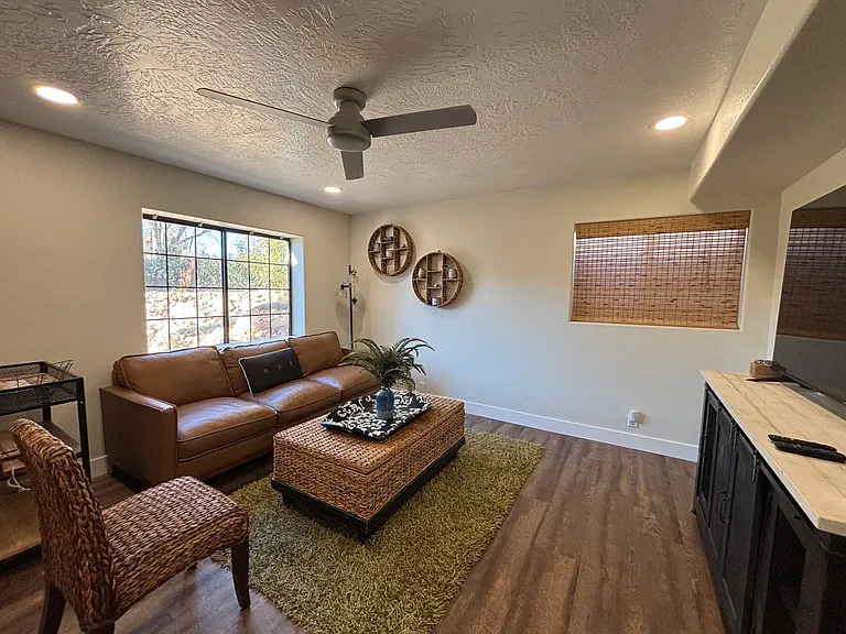 3052 S Ninebark Cir — Photo 4