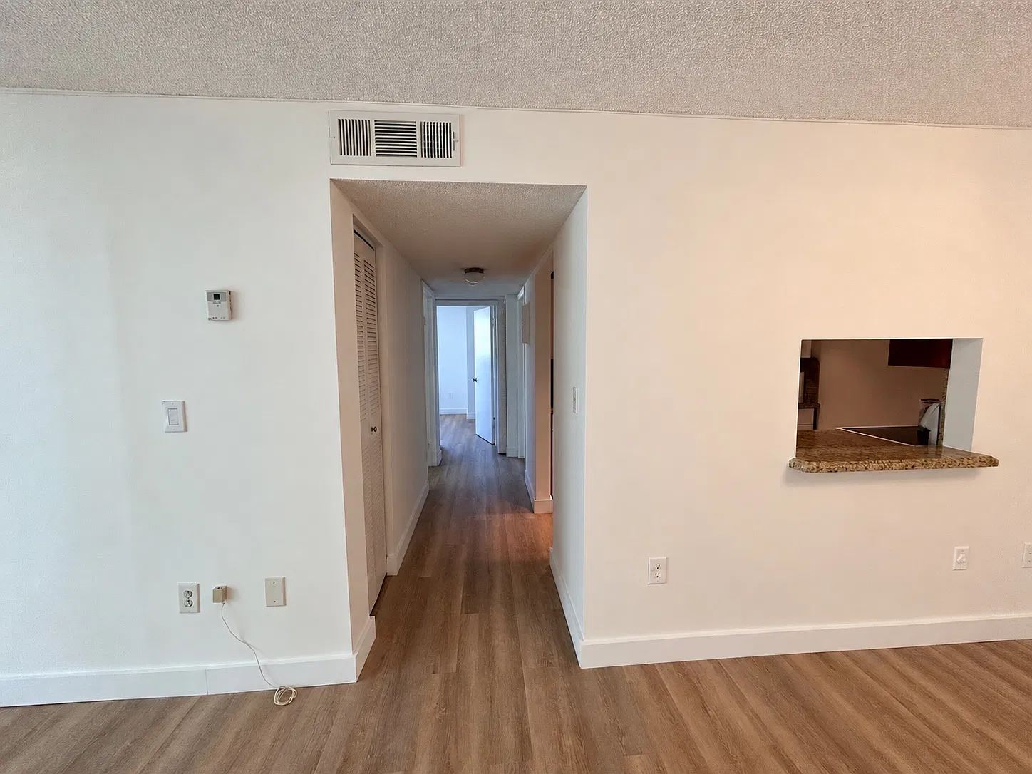 2 bed, 880 sqft, $2,950 — Photo 4